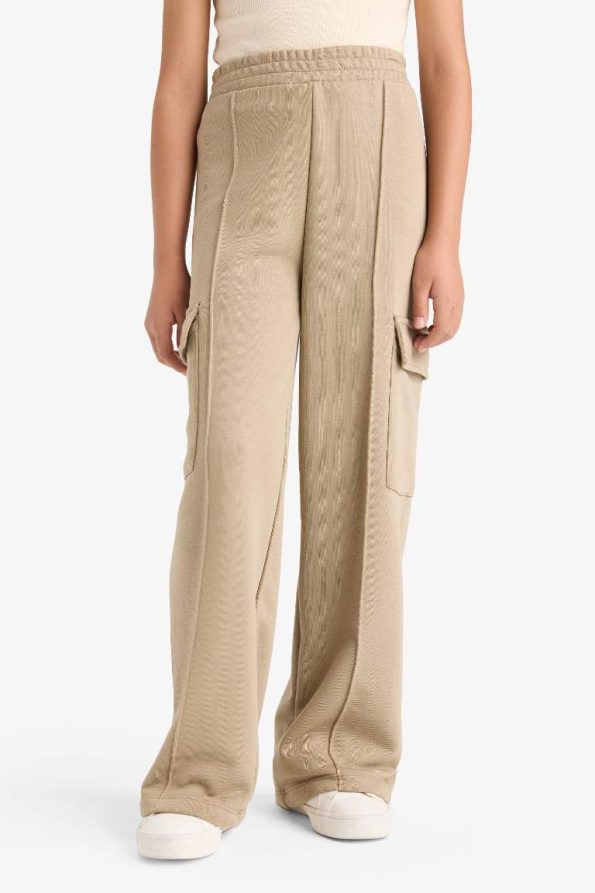 Girls' Elastic Waist Wide Leg Cargo Sweatpants