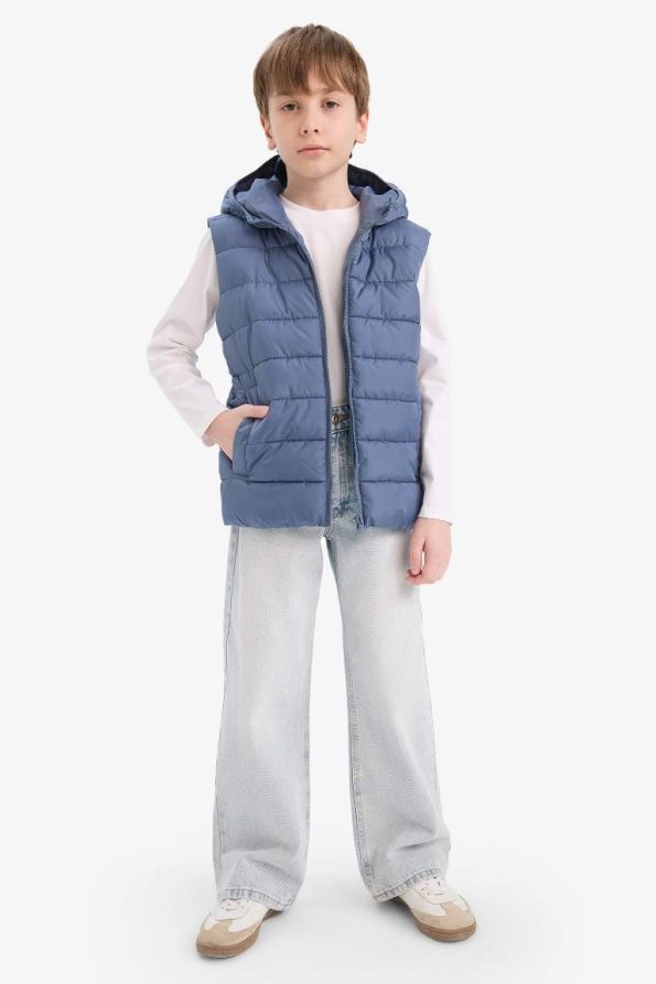 Boys' Water-Resistant Hooded Zip-Up Puffer Vest
