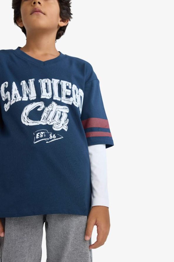 Boys' Oversized V-Neck Printed Long Sleeve T-Shirt