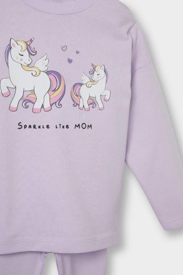 Baby Girl 2-Piece Unicorn Print Long Sleeve Top and Bottom Set