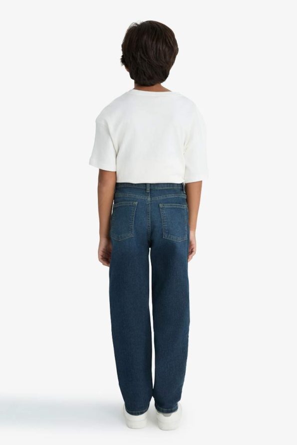 Boys' Straight Fit Flat Front Jeans