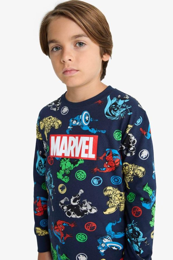 Boys' Marvel Comics Long Sleeve Pajama Set
