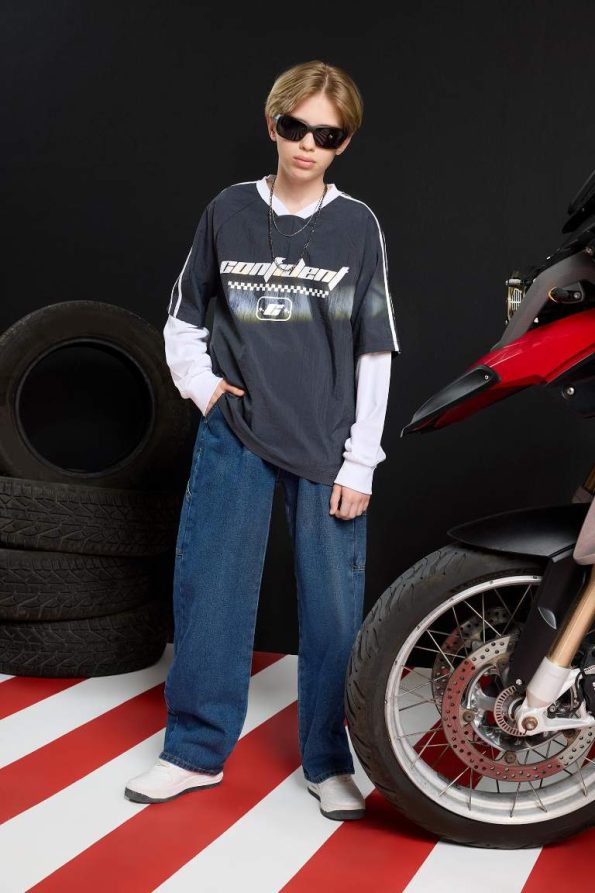 Boys' Oversized V-Neck Printed Long Sleeve T-Shirt