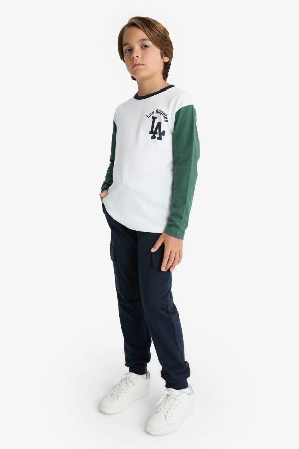 Boys' 2-Piece Set with Printed Long Sleeve T-Shirt and Sweatpants