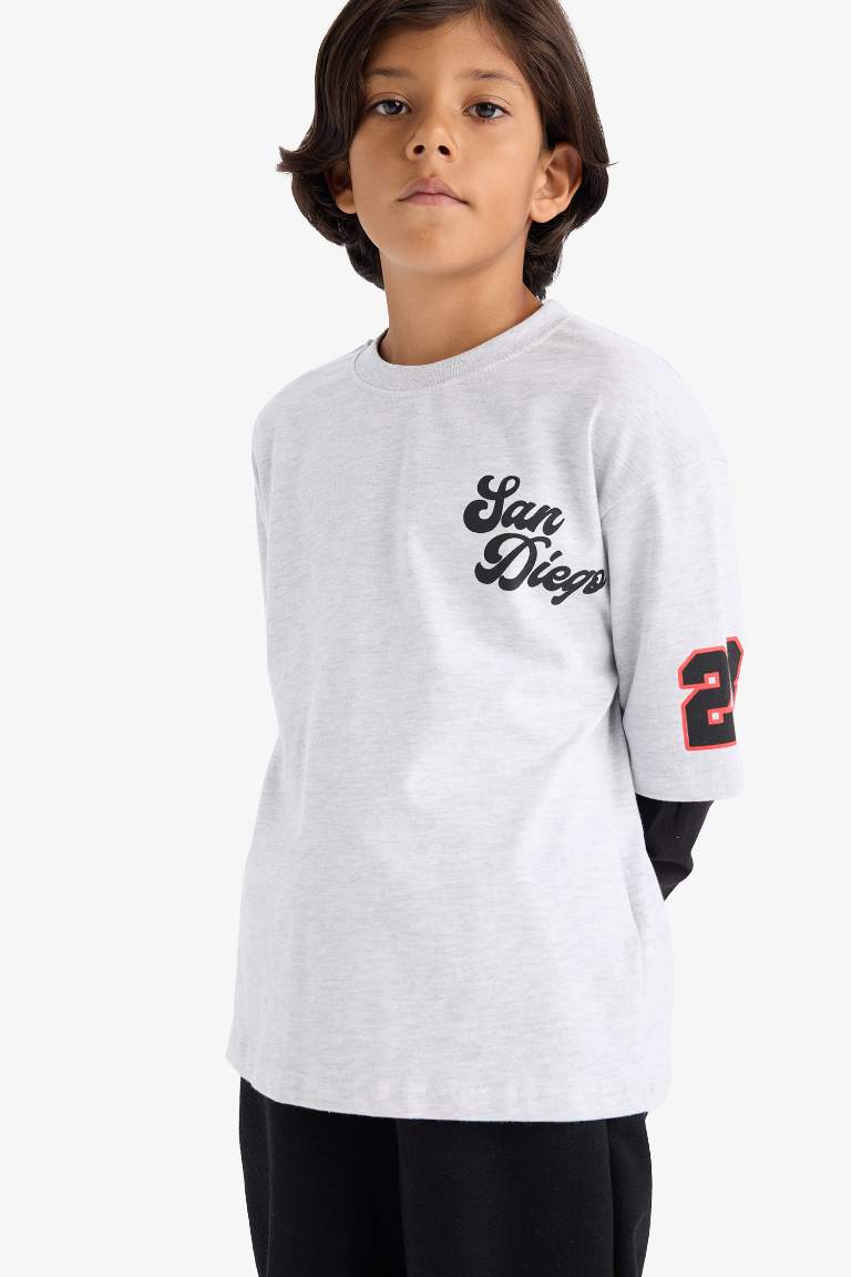 F2494A8_25AU_GR400_04_02.jpg Boys' 2-Piece Printed Sweatshirt and Jogger Set