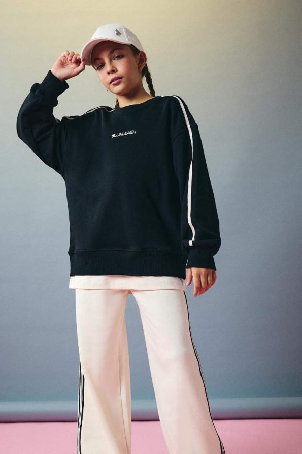 Girls' Oversized Wide Fit Printed Crew Neck Sweatshirt