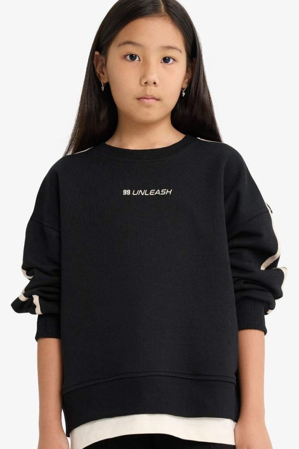 Girls' Oversized Wide Fit Printed Crew Neck Sweatshirt
