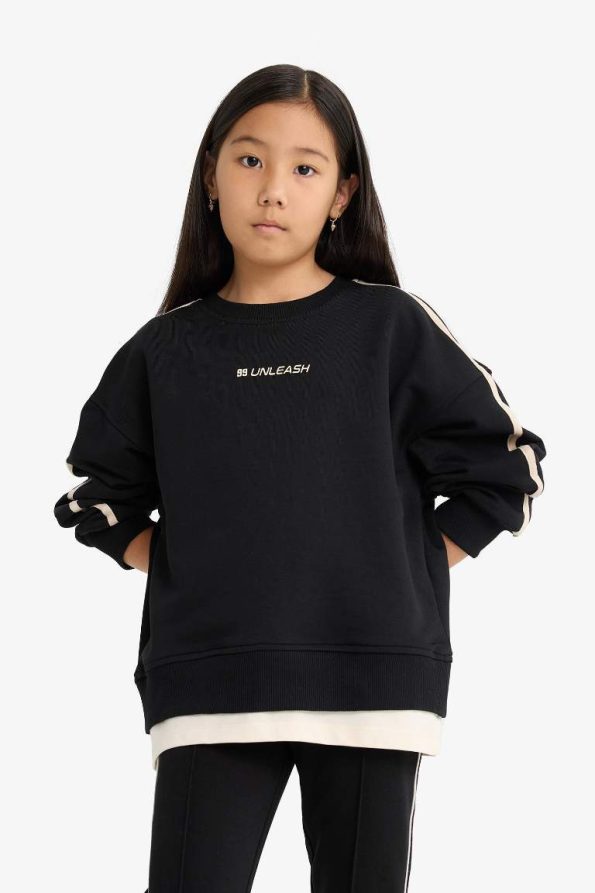 Girls' Oversized Wide Fit Printed Crew Neck Sweatshirt