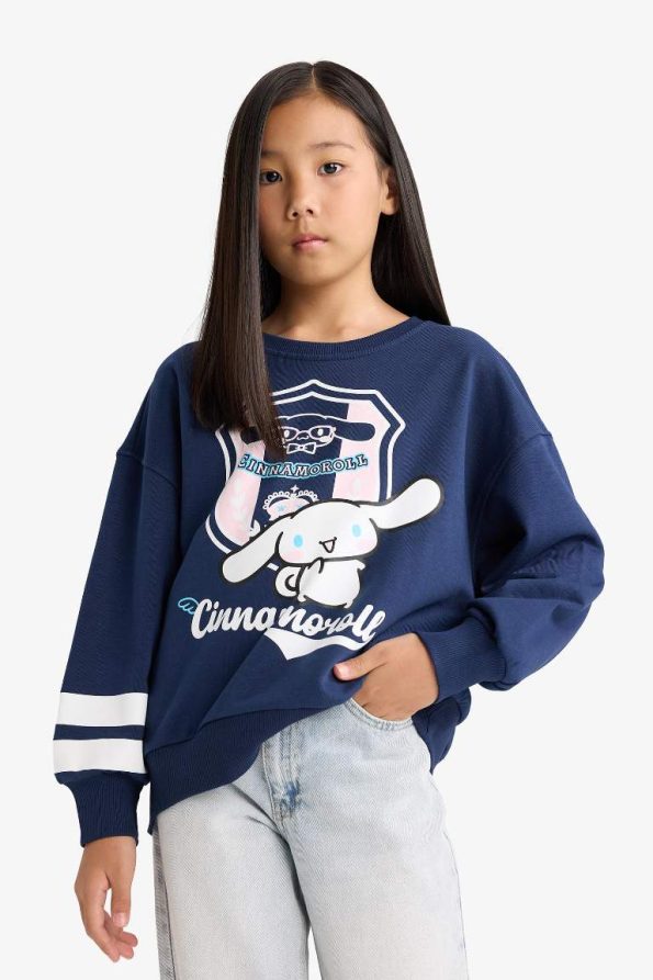Girls' Hello Kitty Oversized Crew Neck Sweatshirt