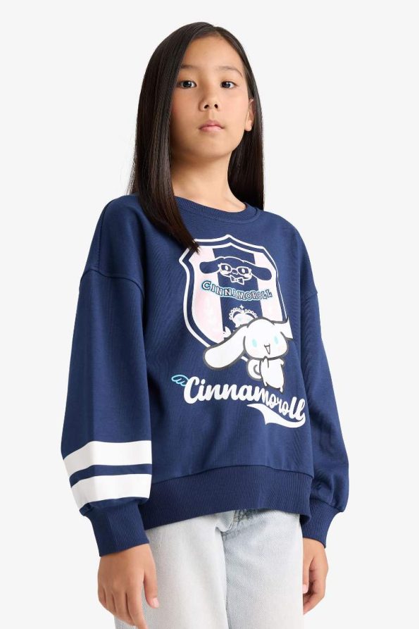 Girls' Hello Kitty Oversized Crew Neck Sweatshirt