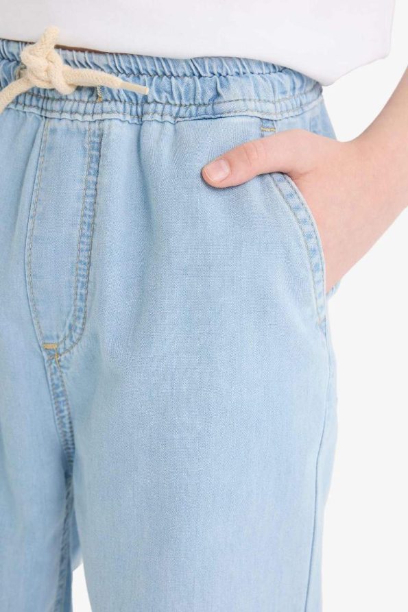 Boys' Elastic Waist Straight Leg Jeans