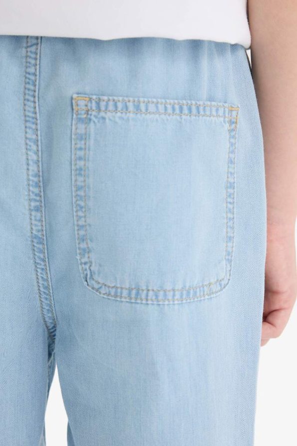Boys' Elastic Waist Straight Leg Jeans