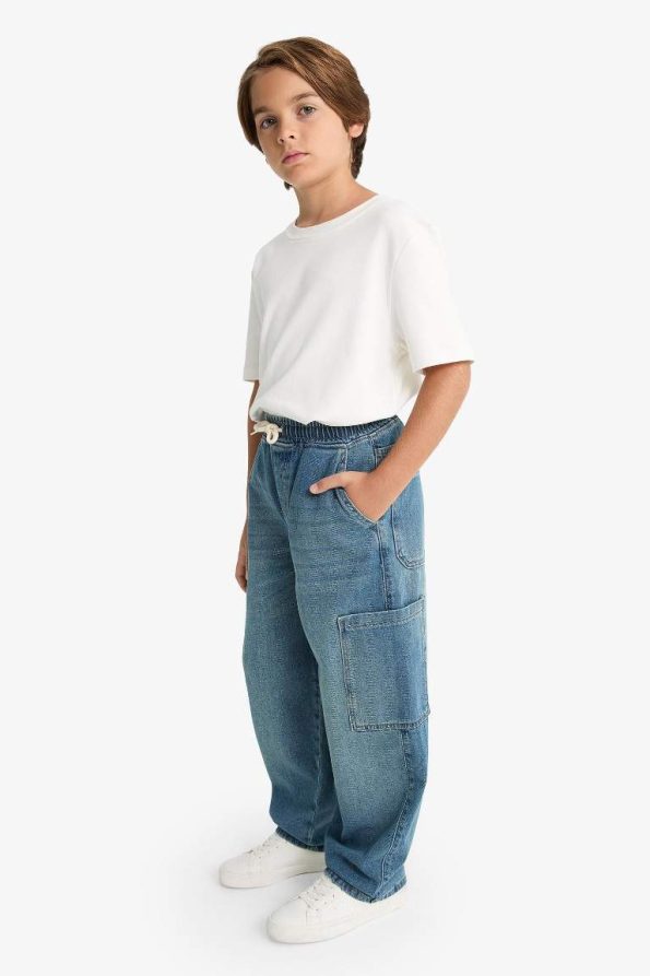 Boys' Barrel Fit Straight Leg Jeans