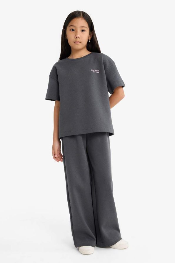 Girls' Short Sleeve Printed T-Shirt and Sweatpants Set