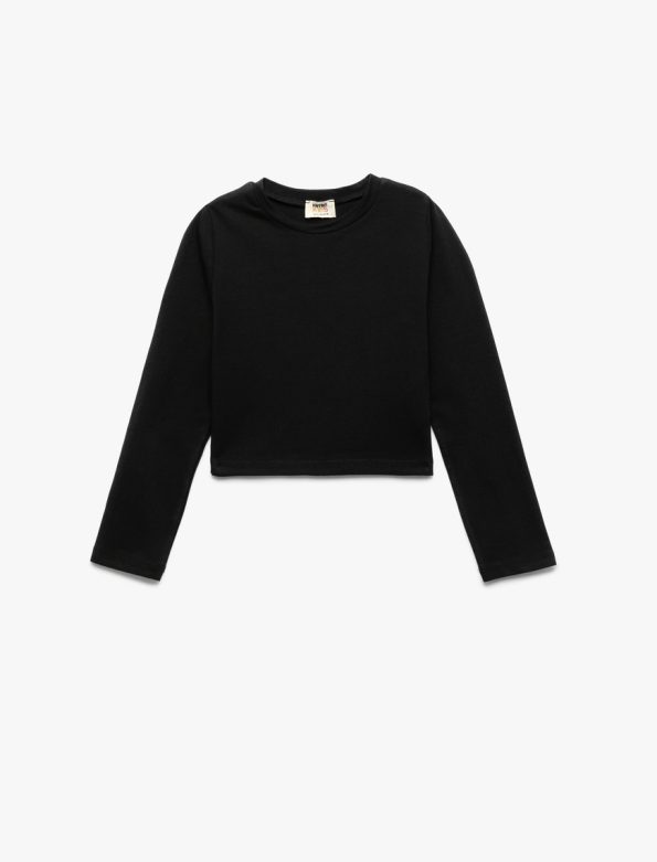 Girl Basic Crop T-Shirt