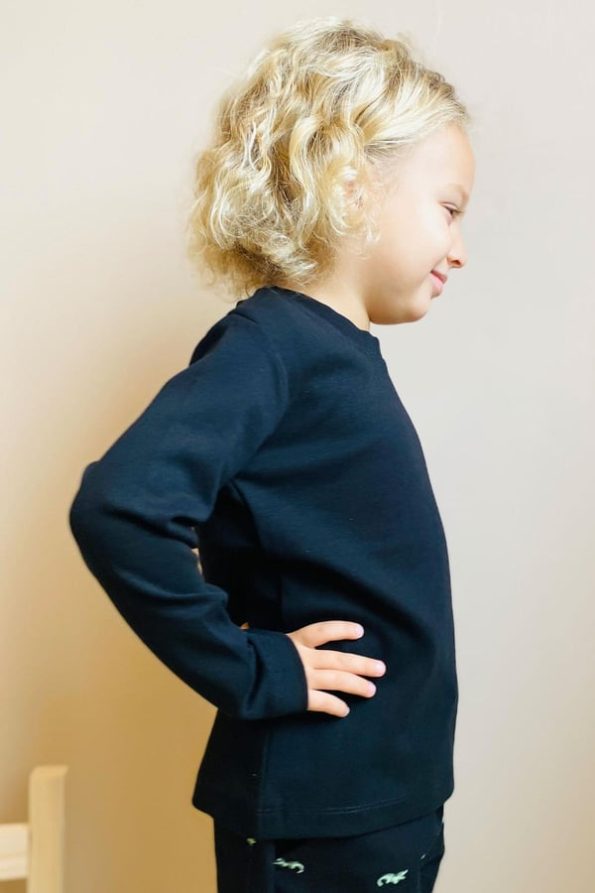 Boys' Long Sleeve Basic Black T-Shirt (4-8 Years)