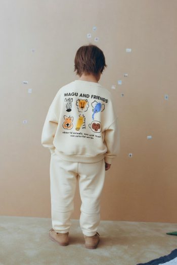Unisex Kids Cotton Ecru Magu and Friends Printed Sweatshirt and Jogger Set