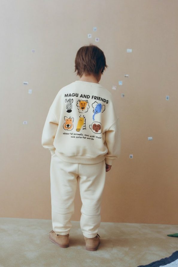 Unisex Kids Cotton Ecru Magu and Friends Printed Sweatshirt and Jogger Set