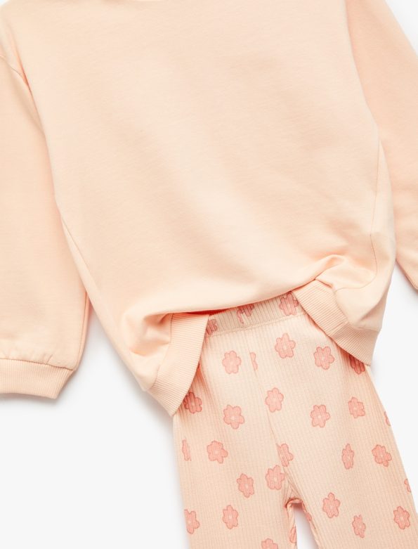 Cotton Long Sleeve Crew Neck Sweatshirt and Floral Leggings Set for Baby Girls