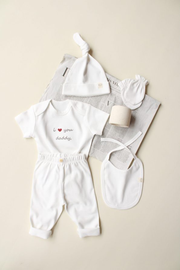 Embroidered Dad 5-Piece Newborn Set