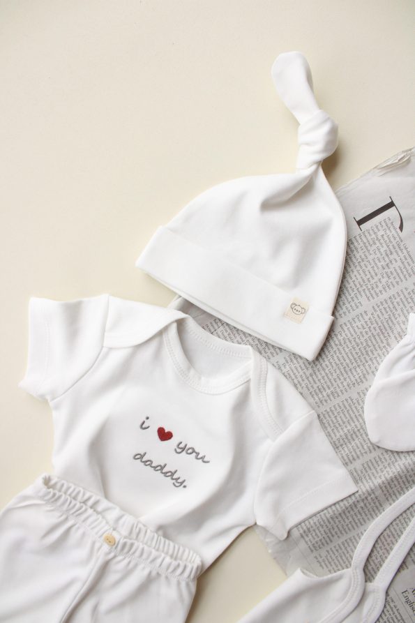 Embroidered Dad 5-Piece Newborn Set