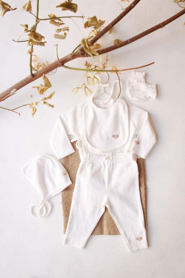 Koala Embroidered 5-Piece Newborn Set