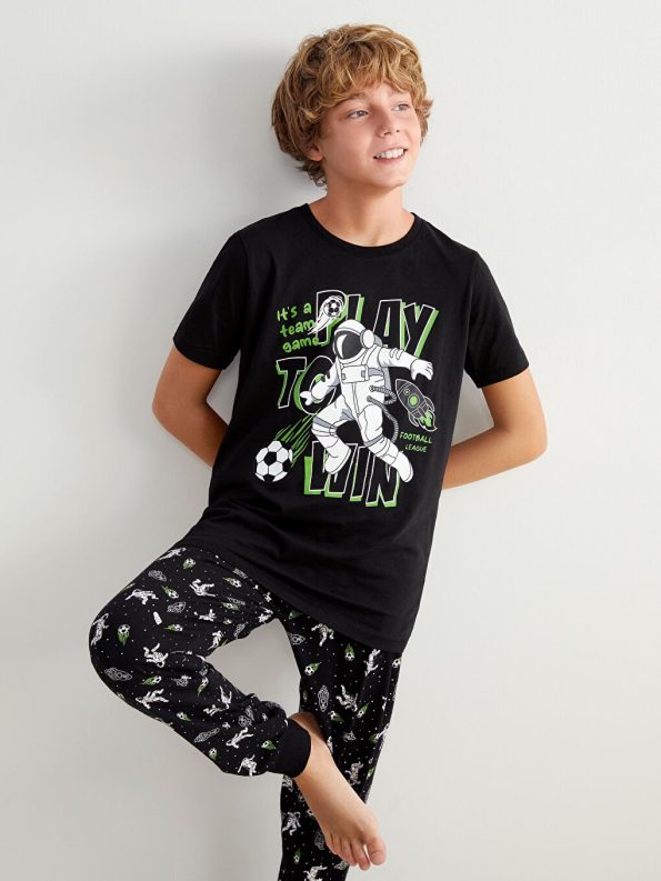 LCW Kids Black Crew Neck Boys Pajama Set