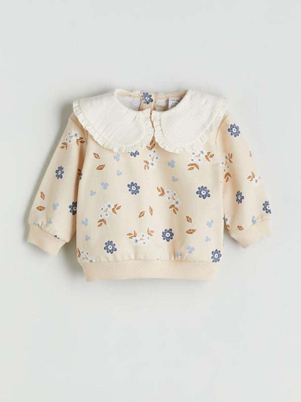 Girls' long-sleeved blouse