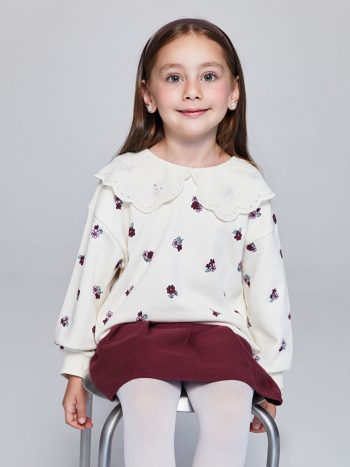 Girls' long-sleeved blouse