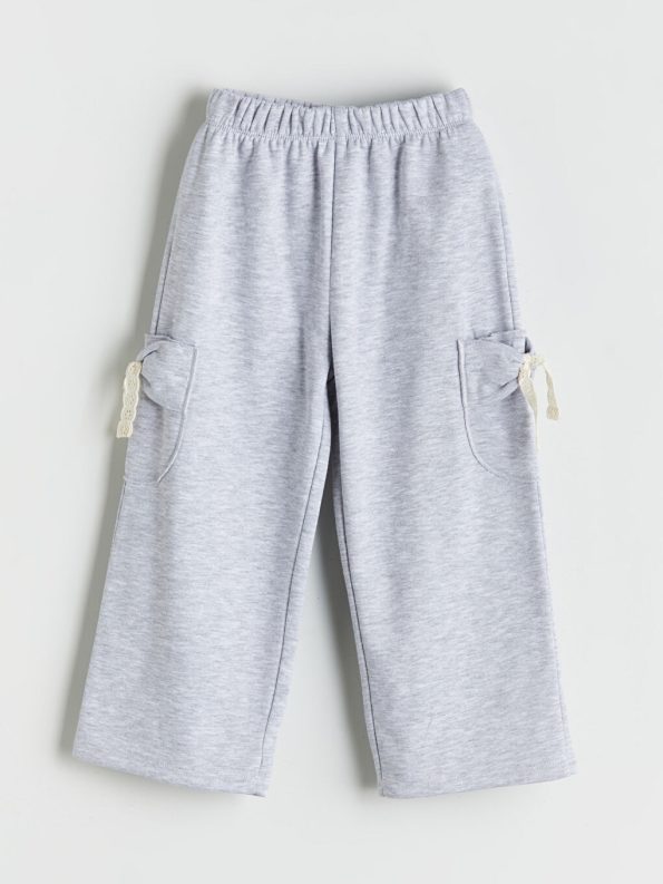 Sweater with wide pants