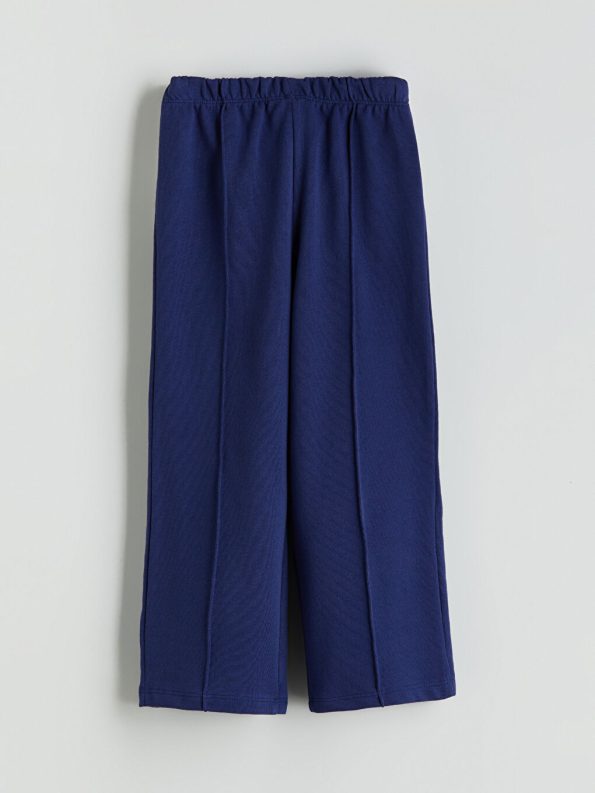 Sweater with wide pants