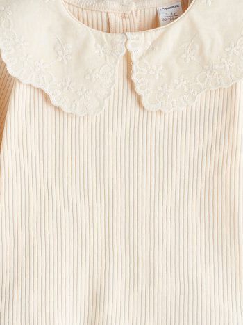 Girls' long-sleeved blouse