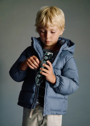 Kapitone astarlı kapüşonlu palto