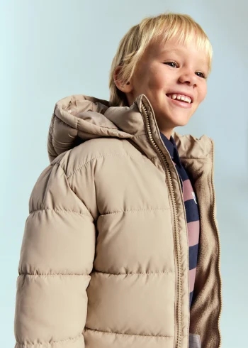 Kapitone astarlı kapüşonlu palto