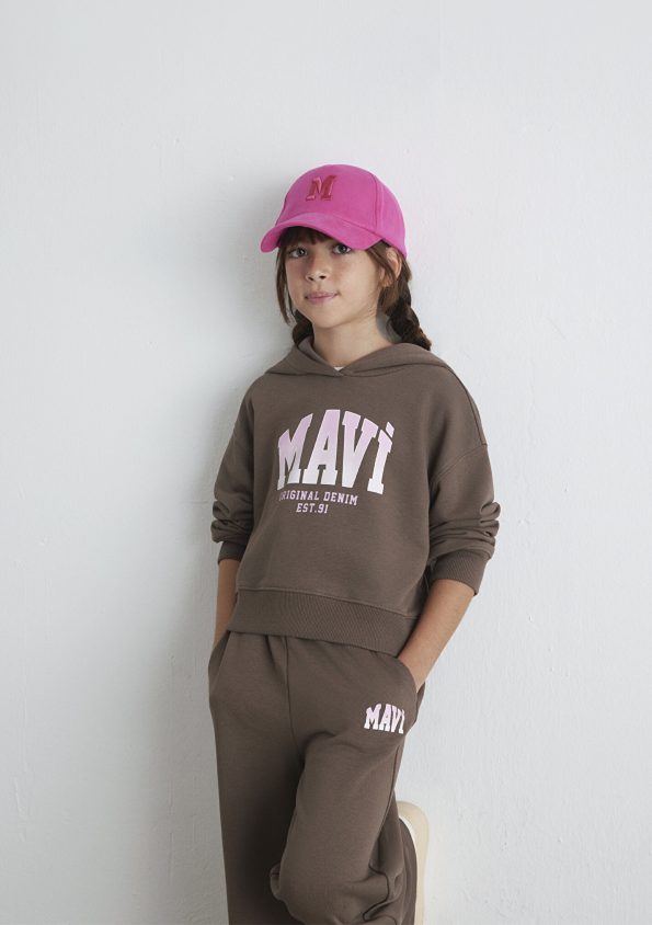Brown Sweatshirt