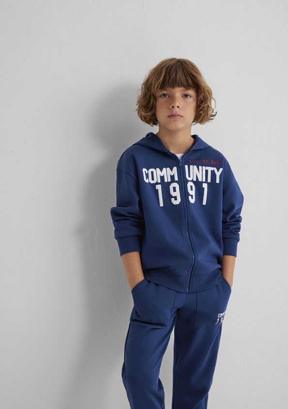 Zippered Navy Blue Sweatshirt