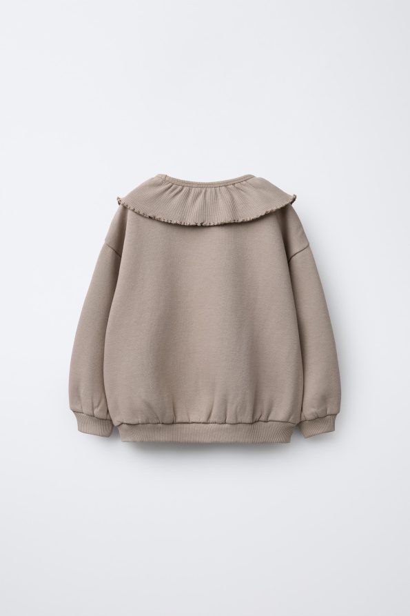 Peter Pan Collar Sweatshirt with Ribbed Trims