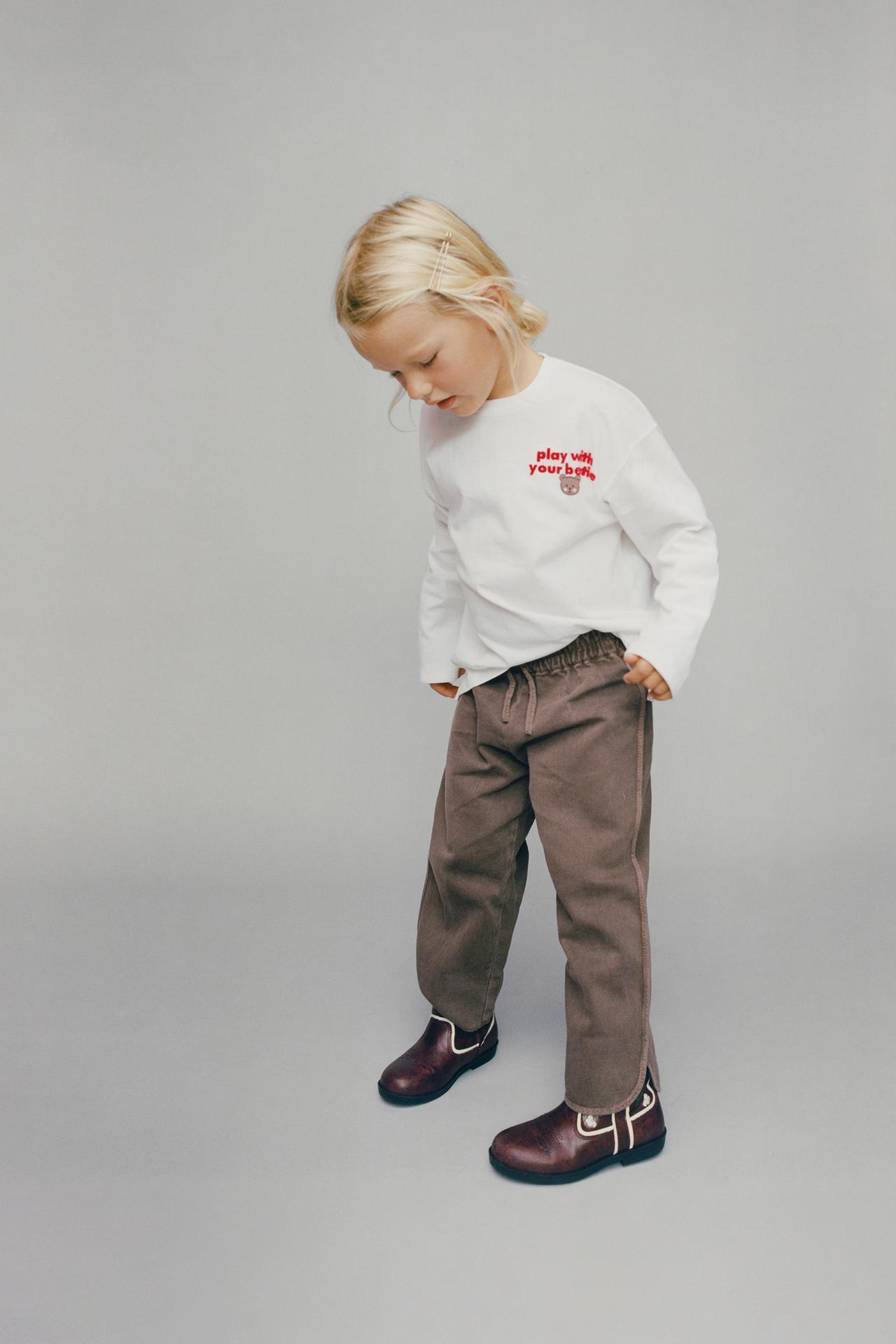 01716522250200-p.jpg Flocked Slogan T-Shirt