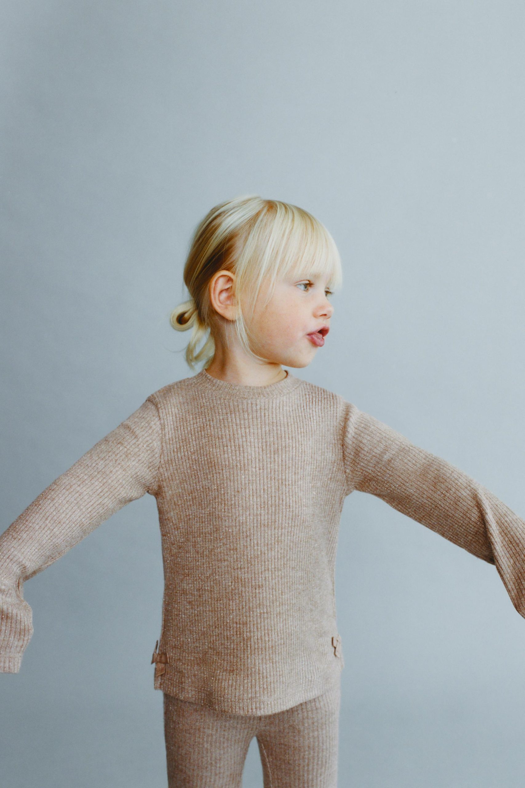 02878505707200-p-1.jpg Ribbed Shiny Bow T-Shirt