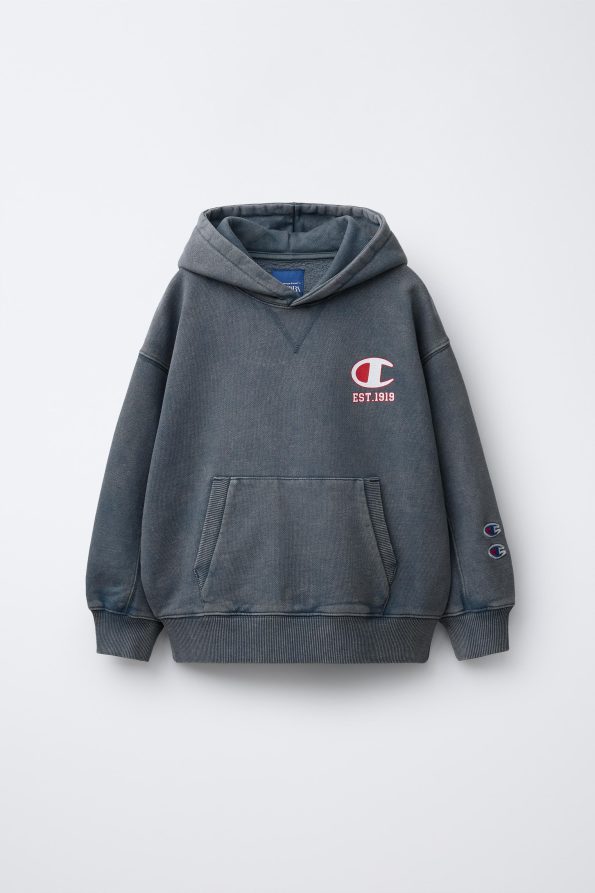 Faded-Effect Hoodie Champion ® X Zara