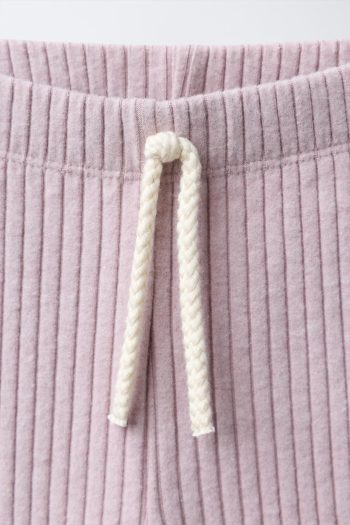 Soft-Touch Ribbed Leggings