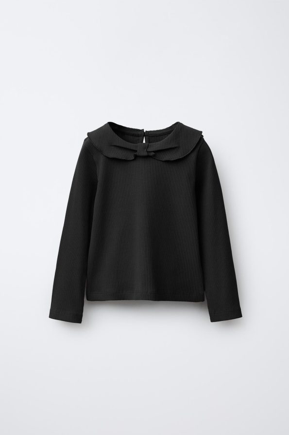 Ribbed T-Shirt with Peter Pan Collar