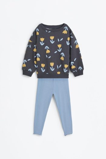 Patterned Sweatshirt and Ribbed Leggings Set