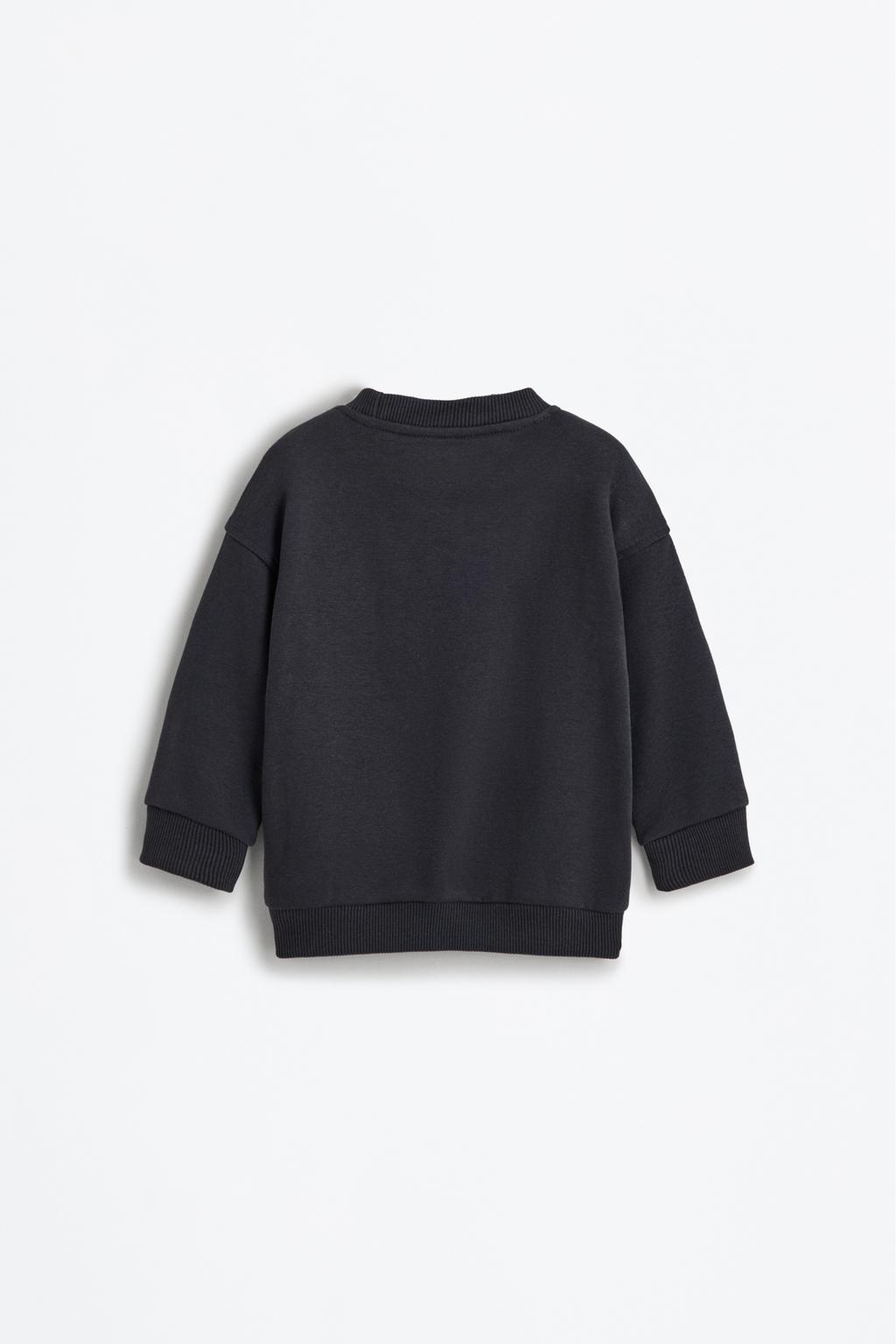 05049842807-A4.jpg Jurassic World Printed Sweatshirt and Pants Set