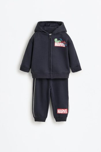 Avengers ©Marvel Zip-Up Sweatshirt and Jogger Set
