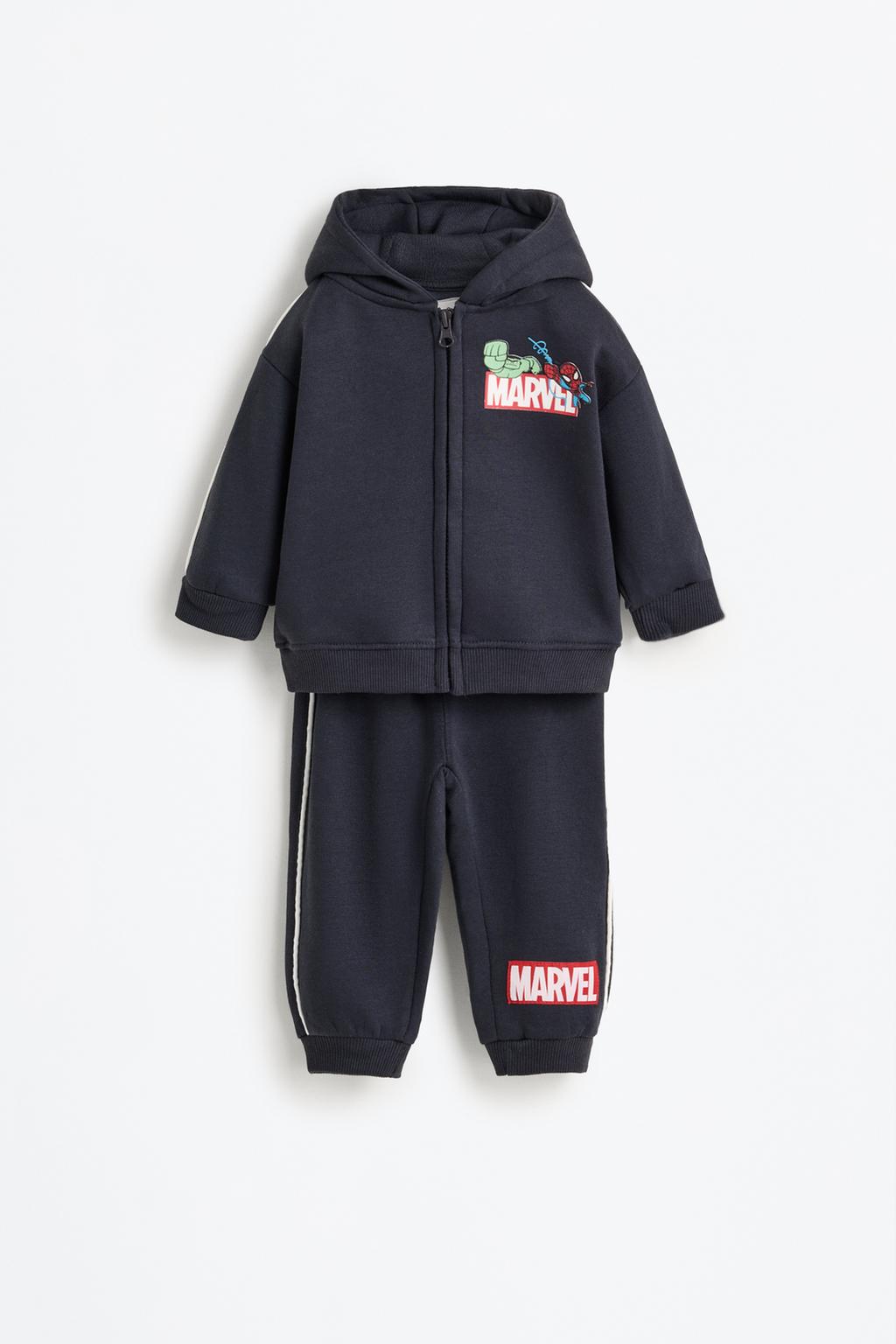 05049845422-A3.jpg Avengers ©Marvel Zip-Up Sweatshirt and Jogger Set