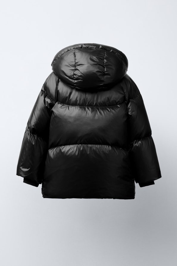 Water-Repellent and Wind-Resistant Down Puffer Jacket