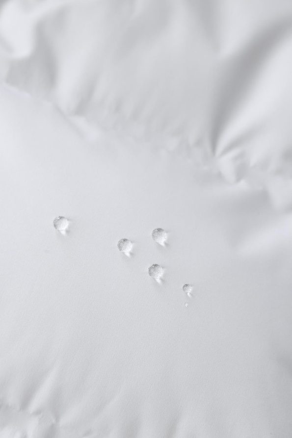 Water-Repellent Quilted Coat with Label