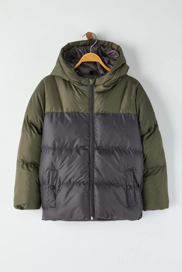 Trendyolmilla Kids Haki Regular Fit Hooded Jacket for Boys