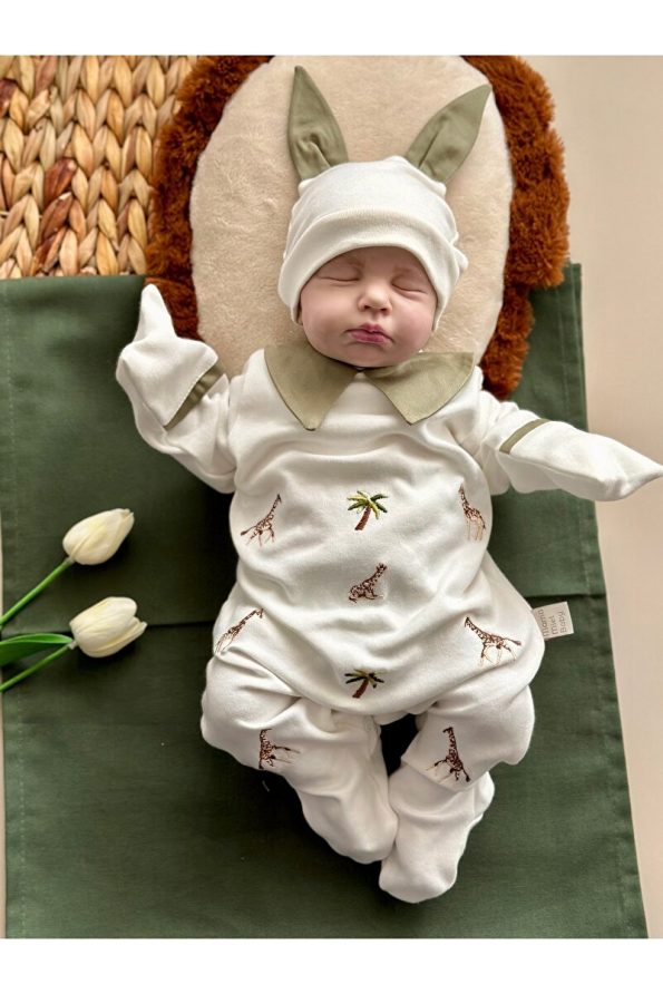 Mama Miel Baby Minimal Giraffe Embroidered Romper and Hat Set / Olive